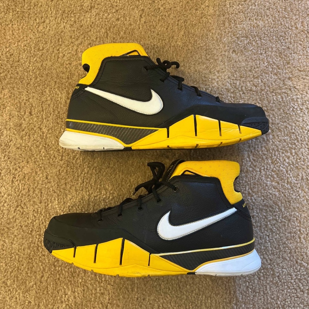 Zoom Kobe 1 Protro